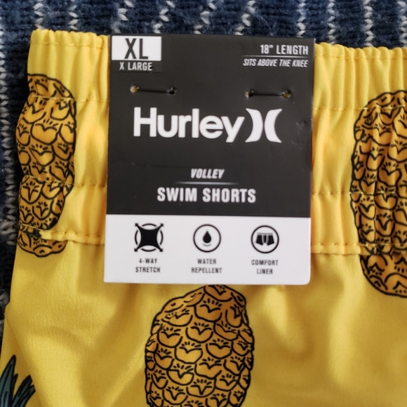 Hurley Volley boardshorts size XL - Picture 7 of 7